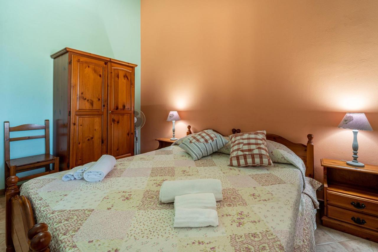 Casa Vacanza Su Cuili Гоннеза Екстер'єр фото